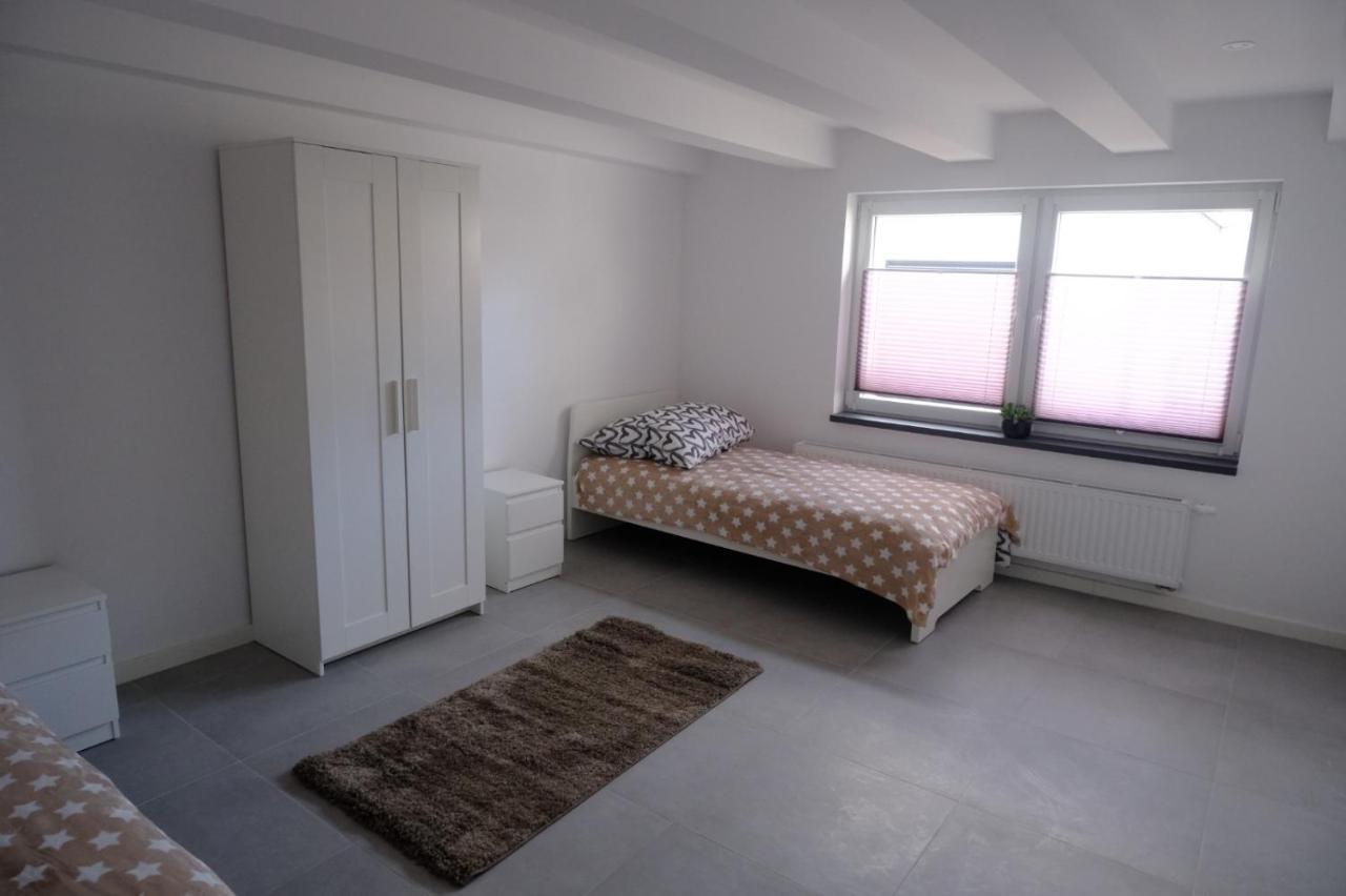 2 Zimmer Monteurswohnung Mit Kuche Und Bad Osnabrueck Luaran gambar