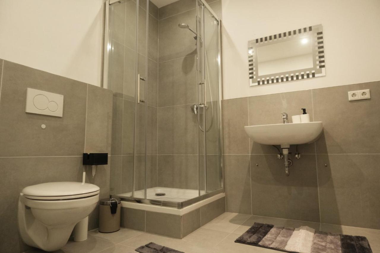 2 Zimmer Monteurswohnung Mit Kuche Und Bad Osnabrueck Luaran gambar